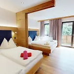 Bed & Breakfast Ledererguetl - Jokercard & Parkplatz Inkl Saalbach-Hinterglemm