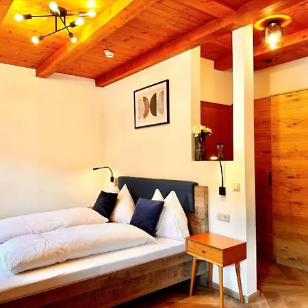 Pension Ledererguetl - Jokercard & Parkplatz Inkl Bed & Breakfast