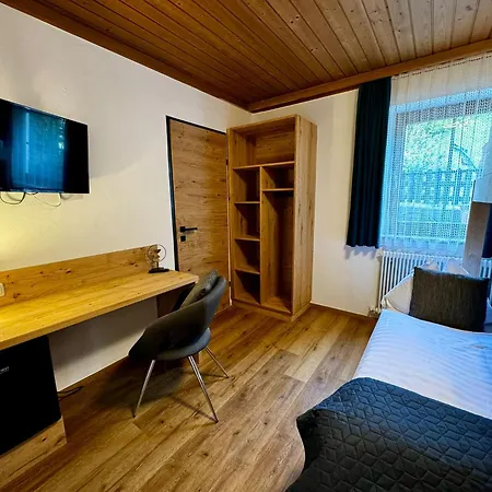 Pension Ledererguetl - Jokercard & Parkplatz Inkl Saalbach-Hinterglemm