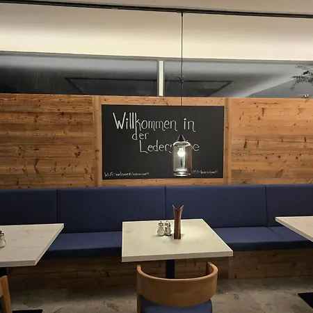 Pension Ledererguetl - Jokercard & Parkplatz Inkl 3* Saalbach-Hinterglemm