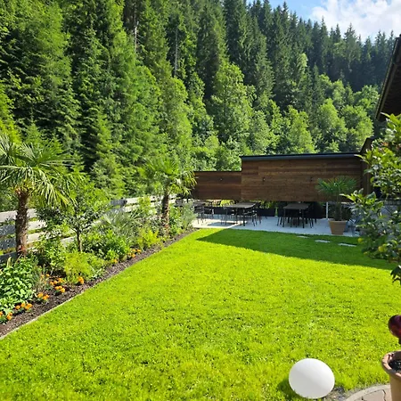 Pension Ledererguetl - Jokercard & Parkplatz Inkl Saalbach-Hinterglemm