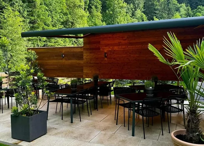 Ledererguetl - Jokercard & Parkplatz Inkl Bed & Breakfast Saalbach-Hinterglemm