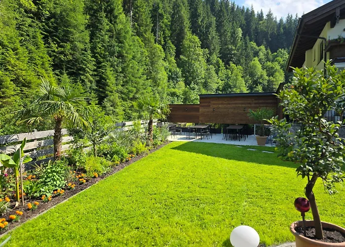 Ledererguetl - Jokercard & Parkplatz Inkl Saalbach-Hinterglemm