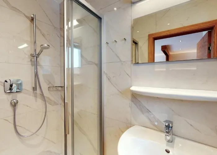 Ledererguetl - Jokercard & Parkplatz Inkl Saalbach-Hinterglemm